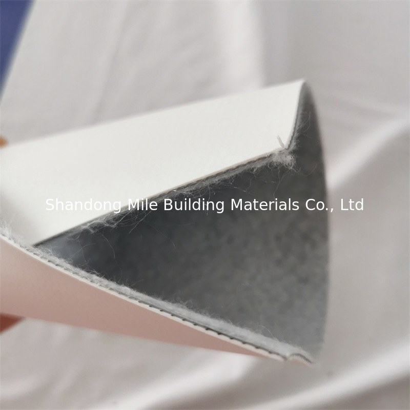 Welding Factory Price 1.5mm 1m 2m 4m Polymeric Reinforced Mesh PVC Waterproof Membrane With Fleece Geotextile For Adhered Roof Waterproofing